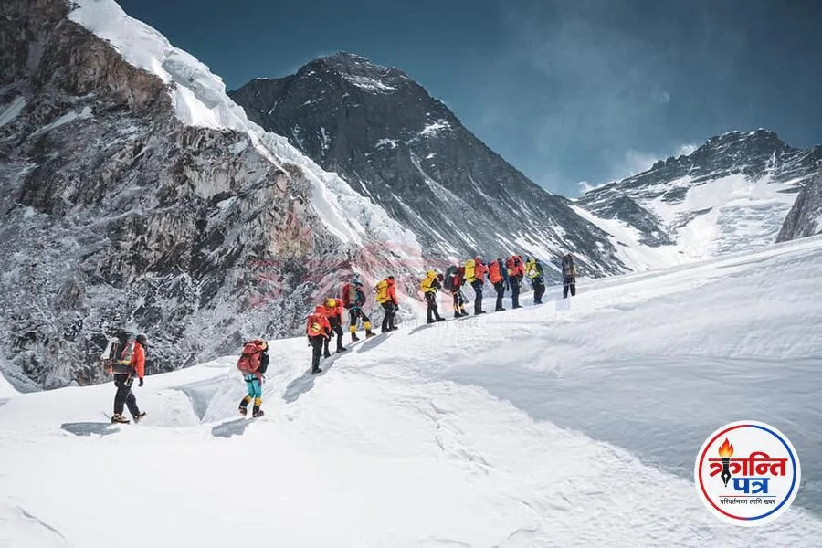 Autumn season: 648 climbers from 69 countries get climbing permits